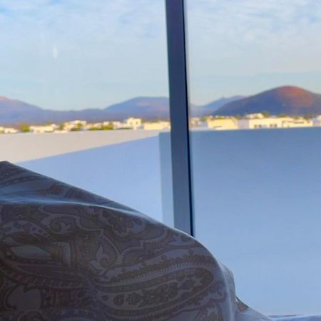 Villa Vulcano Uga Bagian luar foto