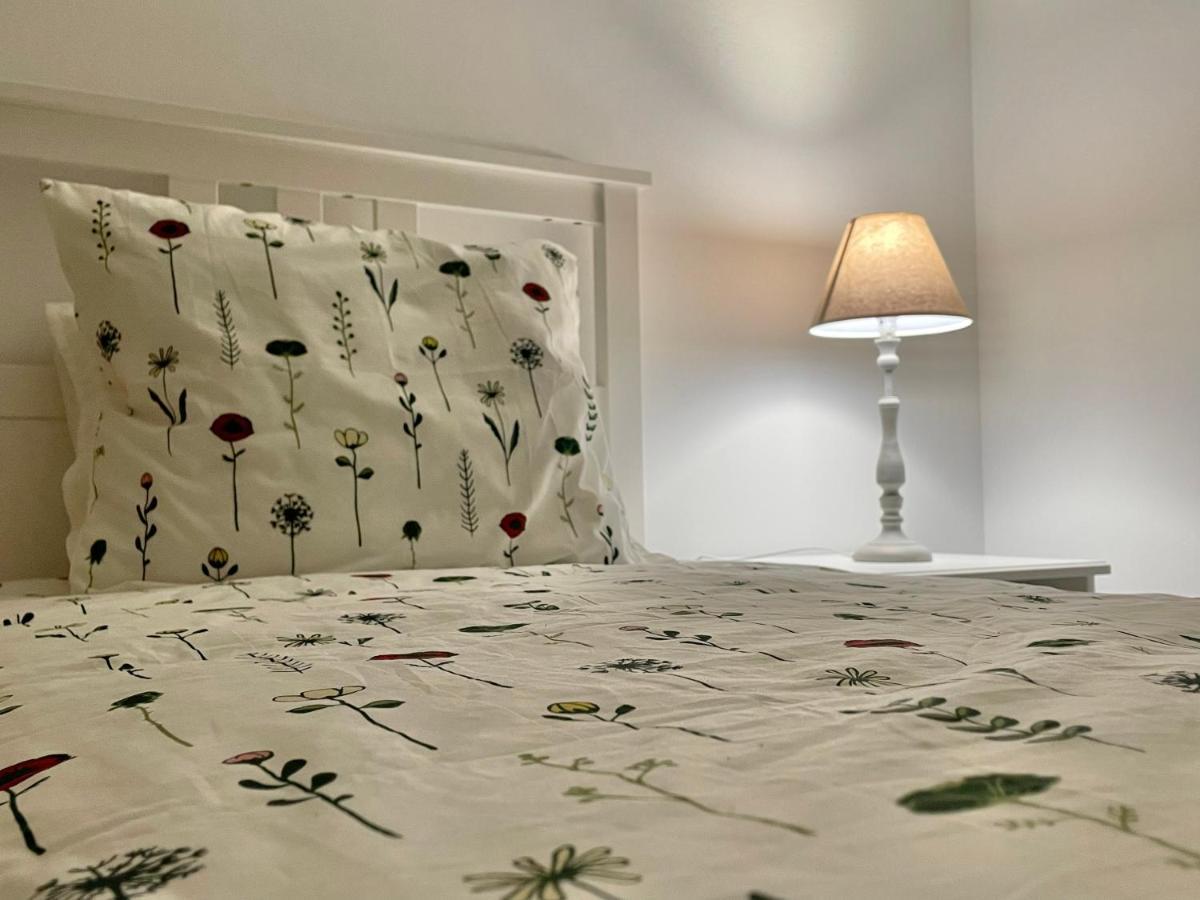 Villa Vulcano Uga Bagian luar foto