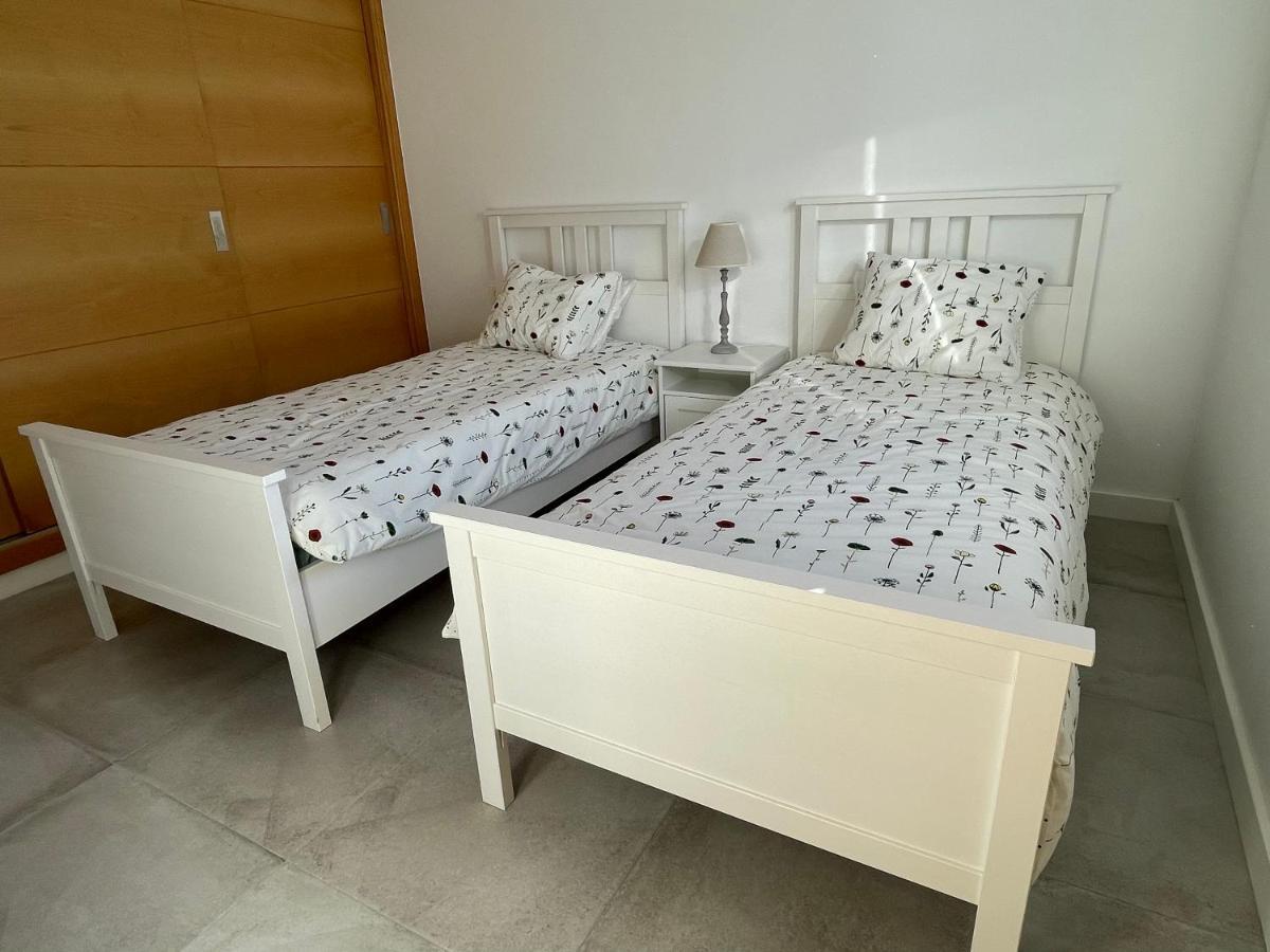 Villa Vulcano Uga Bagian luar foto